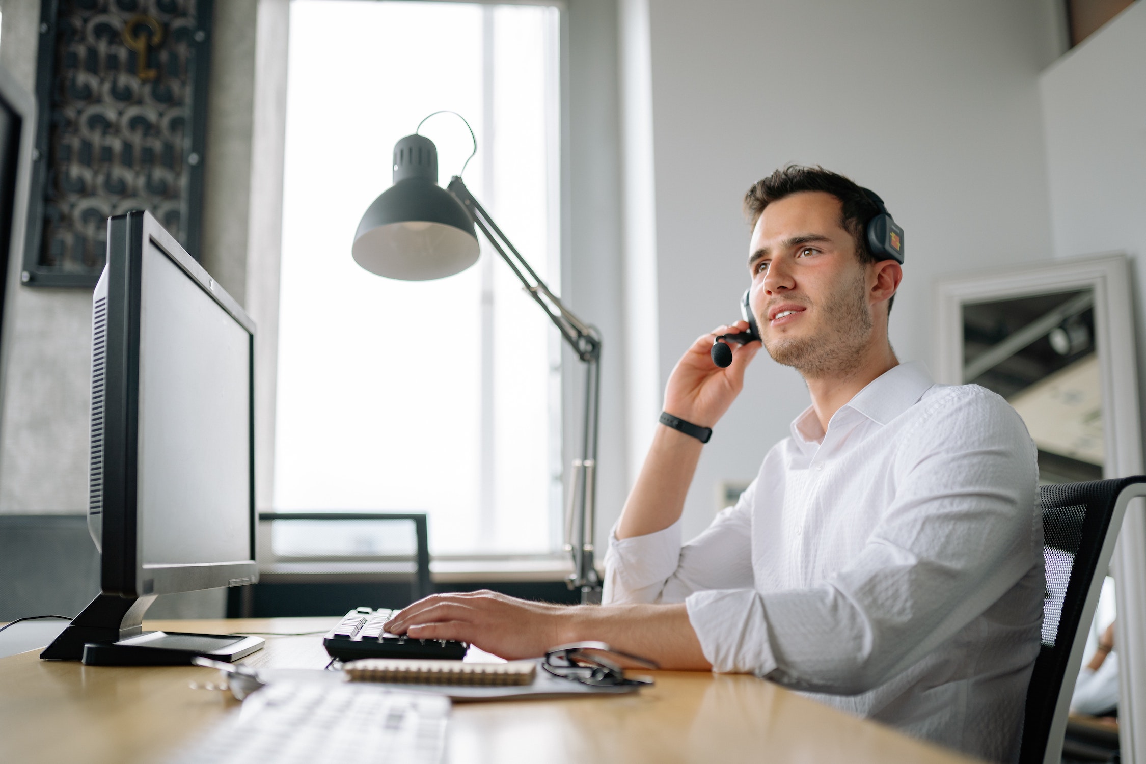 Mastering the Art of Cold Calling: 9 Proven Strategies for Sales Success